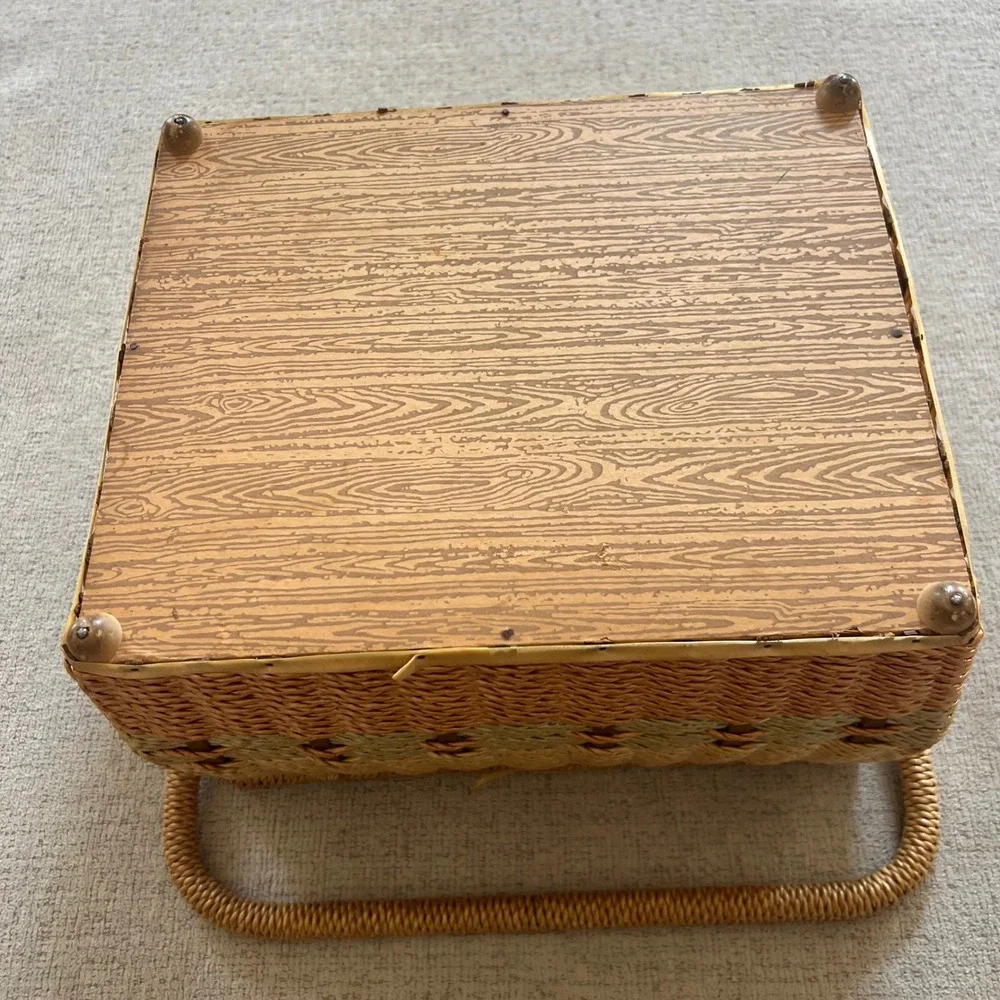 Vintage JCPenney Wicker Sewing Basket Woven Striped Yarn Lid Yellow Lining Japan